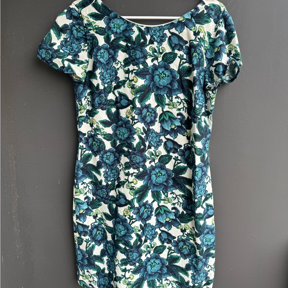 Blue floral Ann Taylor LOFT linen blend v back dress